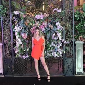 Meet your Posher, Nicole